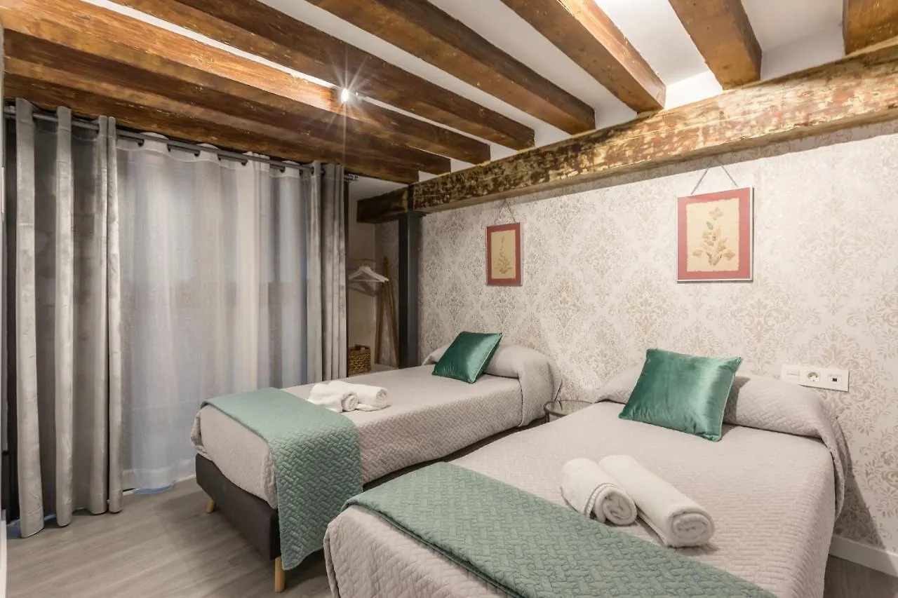 The Bullring Suites إشبيلية شقة